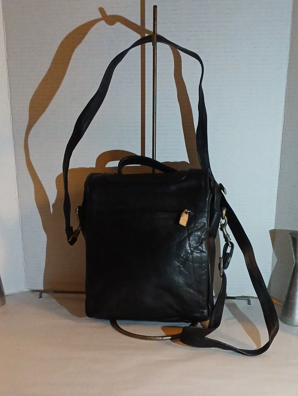 Vtg Wilson Soft Black Leather Men's Crossbody Messenger Bag - Classic Carry